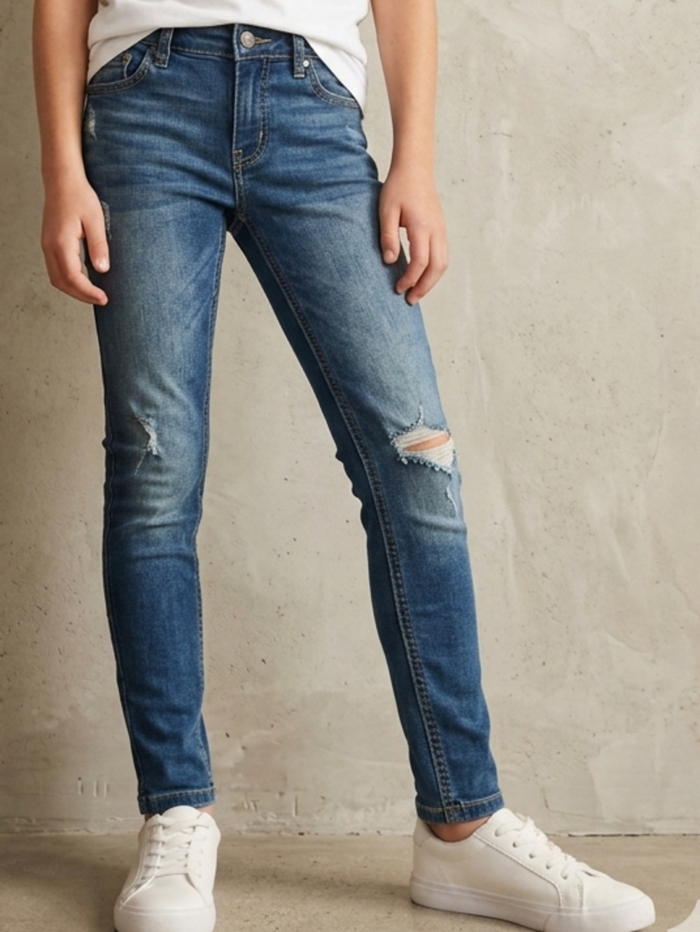 Distressed Skinny Jeans Youth Size 16 / 28 Inseam Blue Ripped Denim Boys Girls P